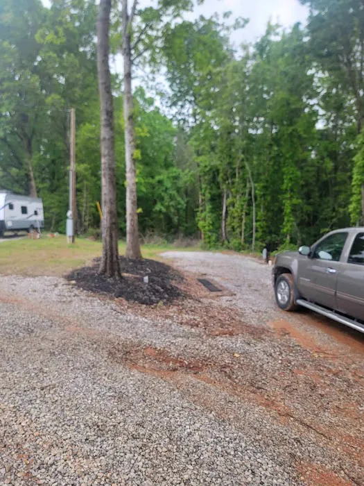 Crestwood Estates RV and camper park 5
