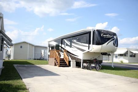 Good Life RV Resort