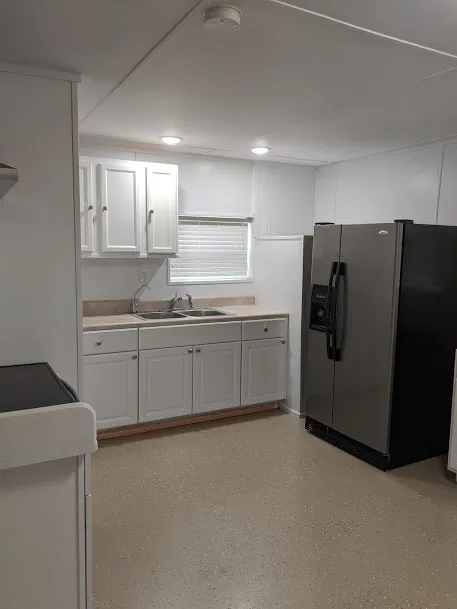 Gulf Breeze Mobile Home Park 8