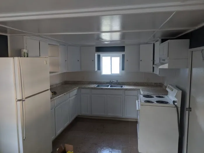 Gulf Breeze Mobile Home Park 9