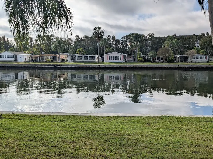 Bay Aristocrat Village 4