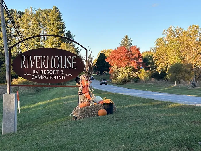 Riverhouse RV Resort 2