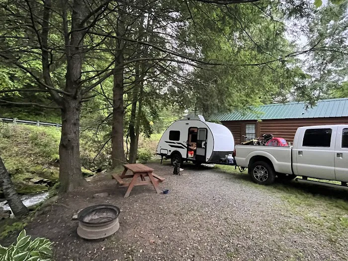 Creekside Mountain Camping 4