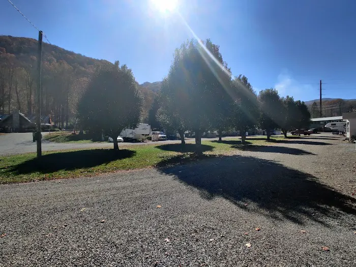 Mountain Retreat RV Park 7