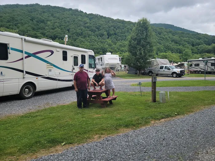 Cross Creek RV Park 7