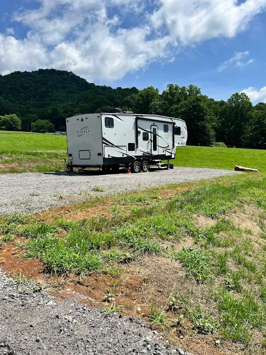 Hemphill Hideaway RV Park 1