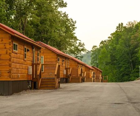 Jellystone Parku2122 Golden Valley