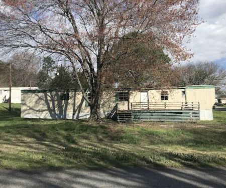 J & J Mobile Home Park