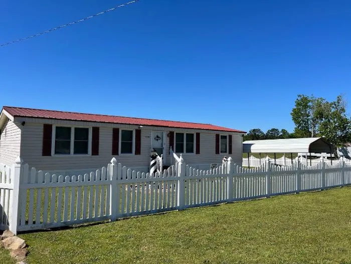 Highland Village Mobile Home Community 3
