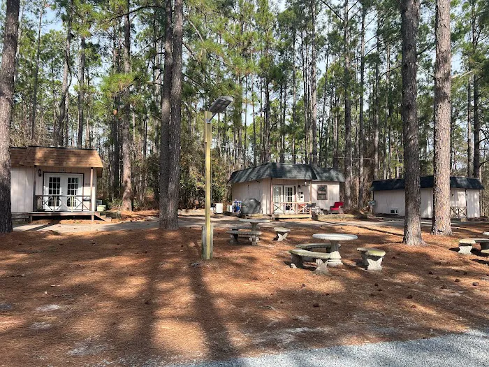 Pinecove RV and Villa Rental 1