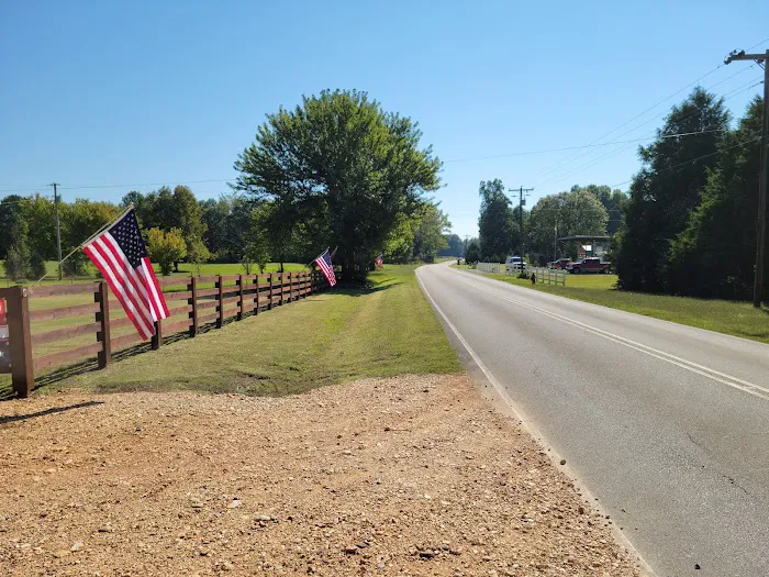 Skeeter's Landing RV Park 9
