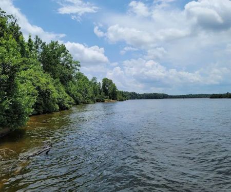 Elvis Presley Lake & Campground