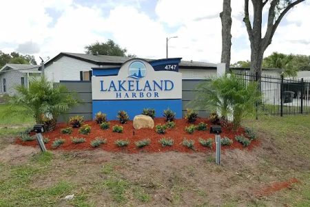 Lakeland Harbor