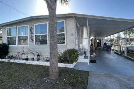 Honey Vine Mobile Home Park