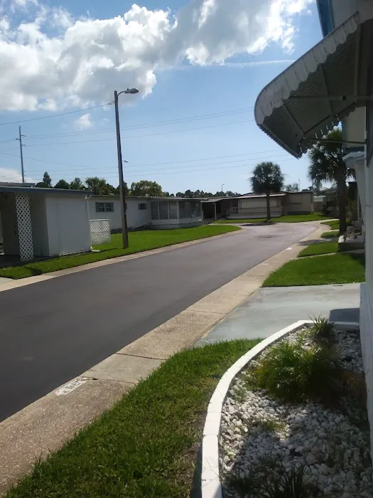 Honey Vine Mobile Home Park 4