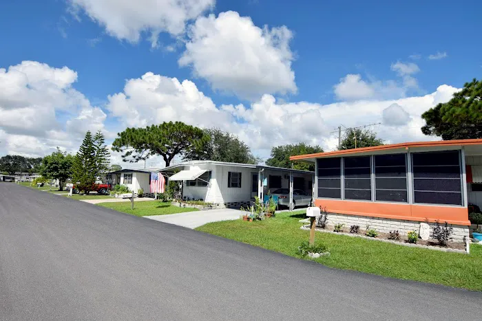Satellite Bay Manufactured Home Community 3