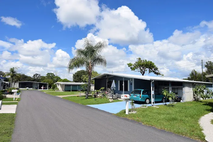 Satellite Bay Manufactured Home Community 8