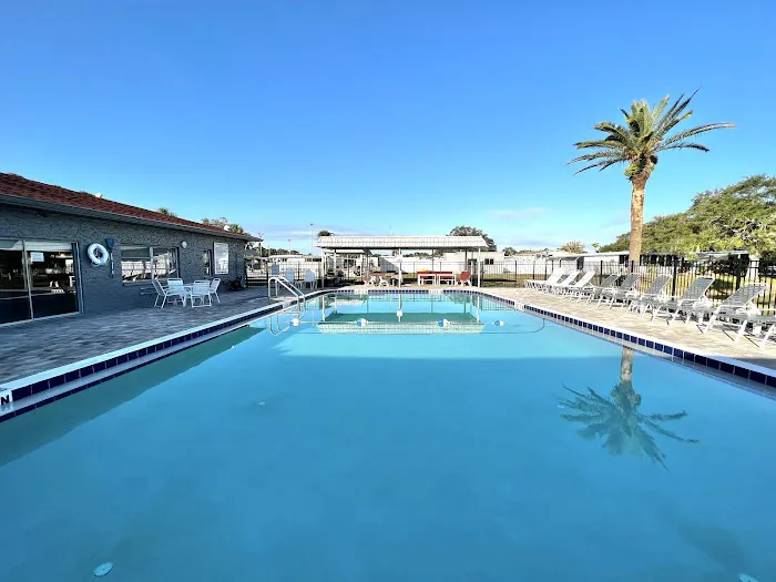 La Plaza Mobile Home Park 2