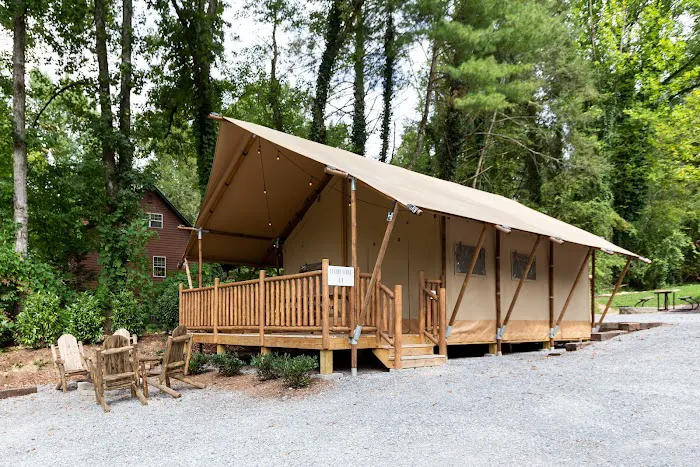 Little Arrow Outdoor Resort 5
