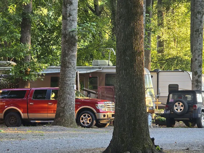 Vee Hollow Campground 4