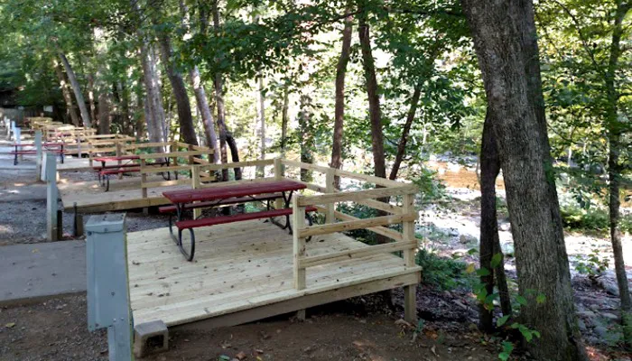 Vee Hollow Campground 5
