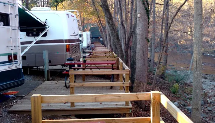 Vee Hollow Campground 2
