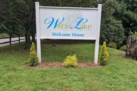 Willow Lake Manufactured Home Park