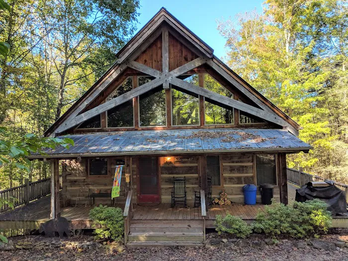 Hawthorn Haven Cabins & Chapel 3