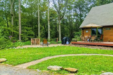 Hawthorn Haven Cabins & Chapel
