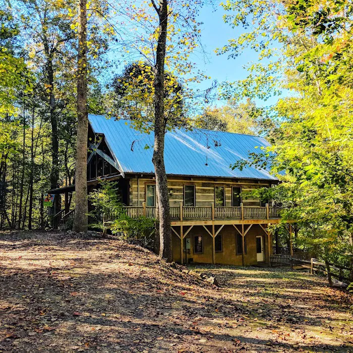 Hawthorn Haven Cabins & Chapel 10