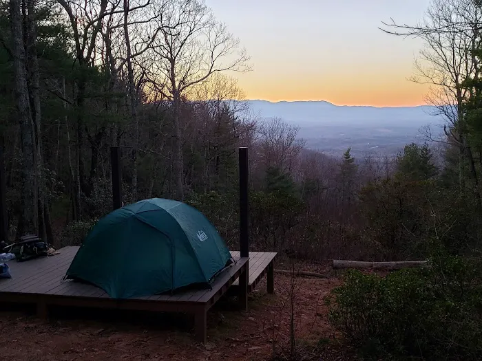 The High Land Camping Platform 1