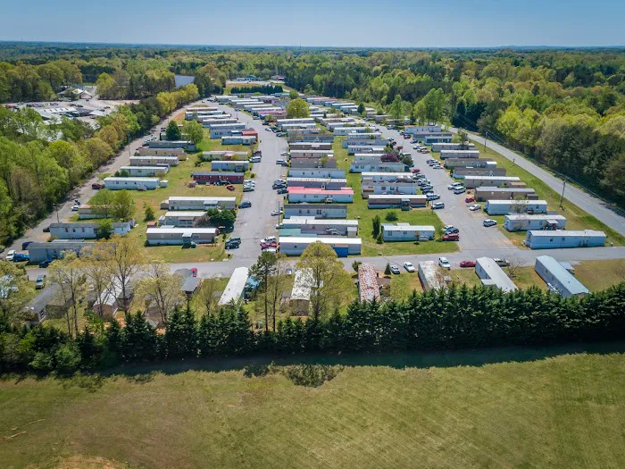 Thunderbird MHC | Hickory Mobile Home Park 6