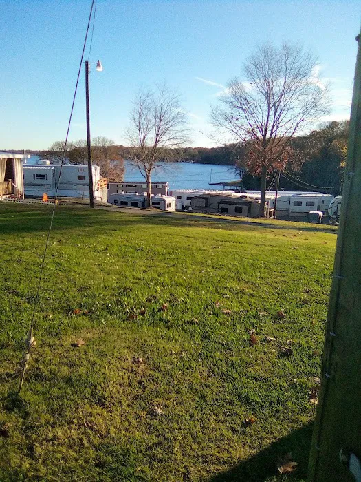 Lake Hickory RV Resort 3