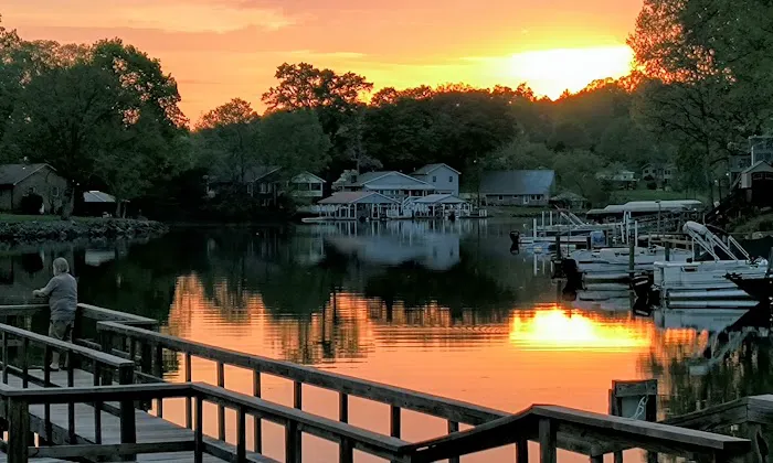 Lake Hickory RV Resort 7