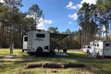 Daily Walk Stables CAMPGROUND