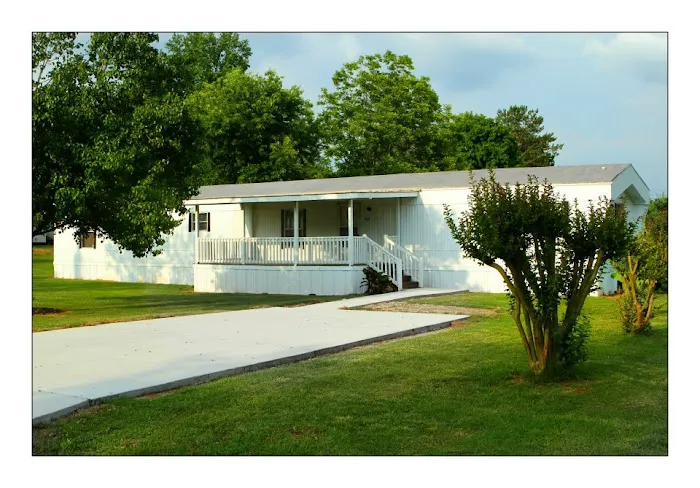 Graceland Mobile Home Estates 3
