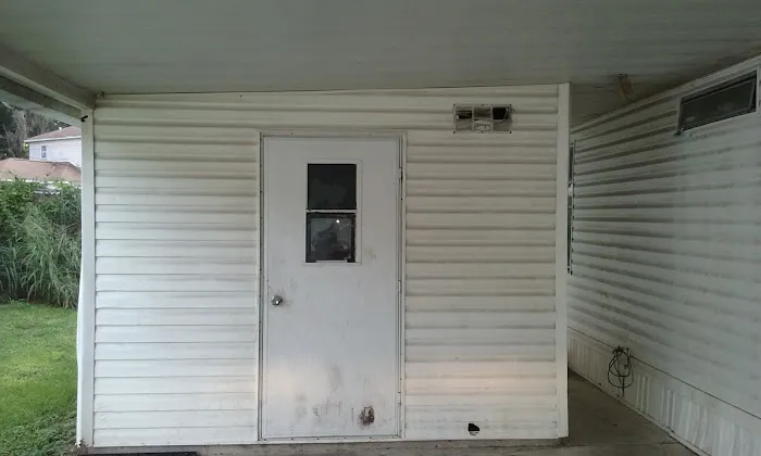 Sherwood Mobile Manor Family 4