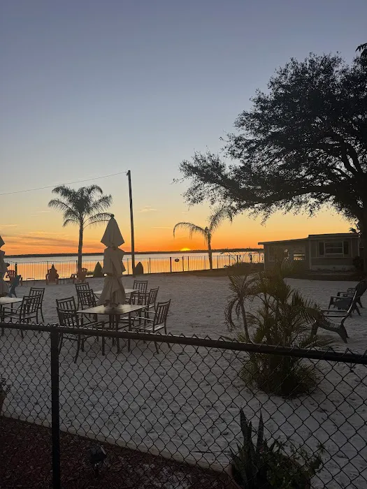 Lake Clinch Resort 4