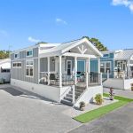 Beach House Cottage Retreat by Zeman