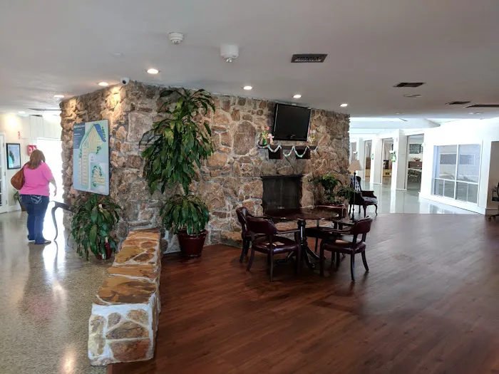 Oak Crest 8