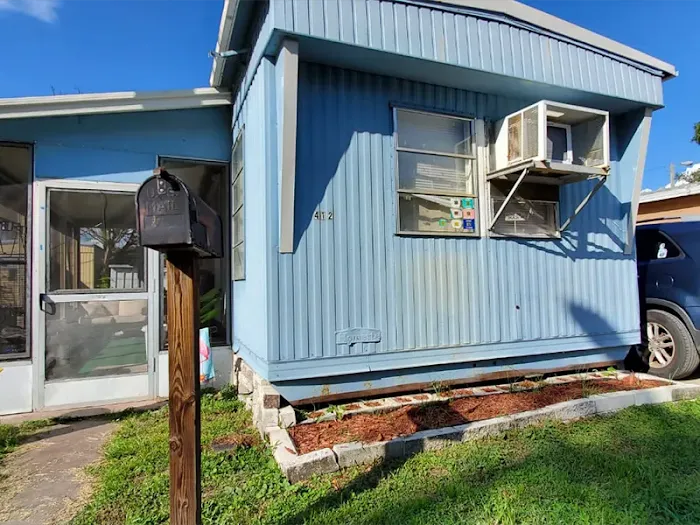Sun Terrace Manufactured Home Community | Clearwater, FL 1