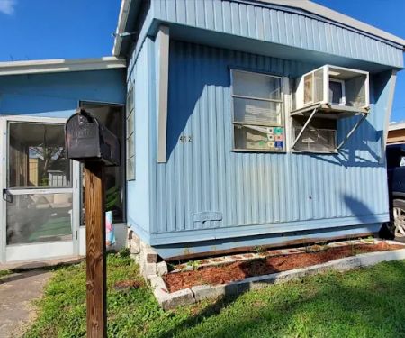 Sun Terrace Manufactured Home Community | Clearwater, FL