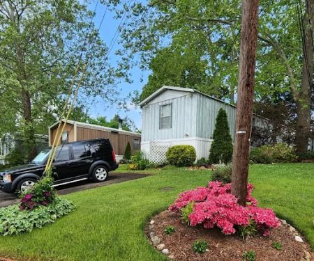 Daisy Estates Mobile Home Park