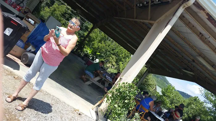 Smoker Holler RV Resort 9
