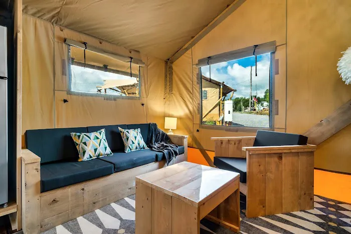 Star Gazer Glamping Village 8