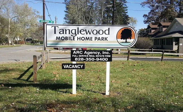Black Mountain Manufactured Home Community 4