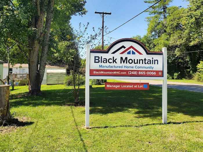 Black Mountain Manufactured Home Community 3