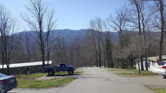 Forrest Hills Mobile Home Community 2