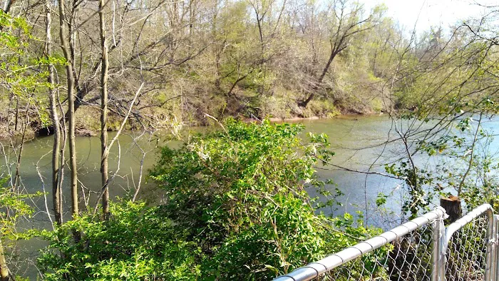 Mad Mama's River Run Campground 1