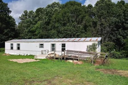 Spillman Brothers Farms , Rentals, & Antiques